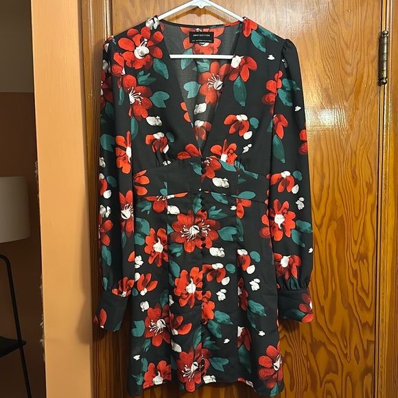 Urban Outfitters Floral Dress - Picture 4 of 4